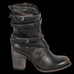 Online Baker Womens Booties