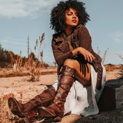 Online Cassius Womens Boots
