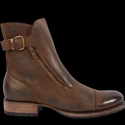 Sale Chayse Mens Street