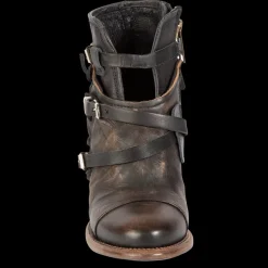 New Crue Womens Shoes