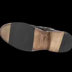 Hot Douglas Mens Street