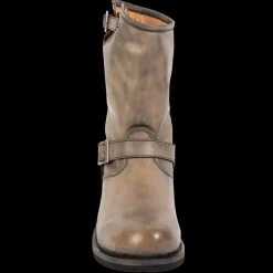 Sale Easton Mens Street