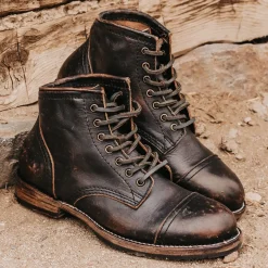 Best Leavenworth Mens Street