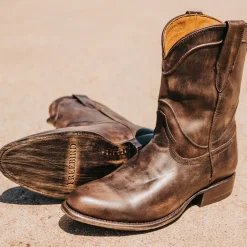 Discount Outlaw Mens Street