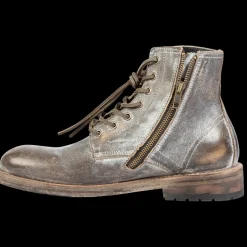 New Pendleton Mens Street