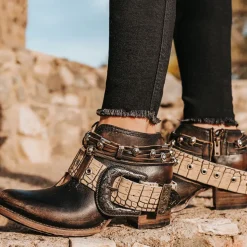 Sale Saloon Womens Booties