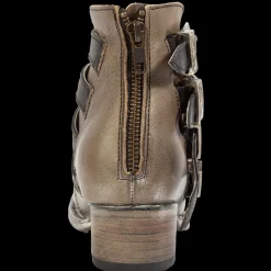 Sale Scarlett Womens Shoes