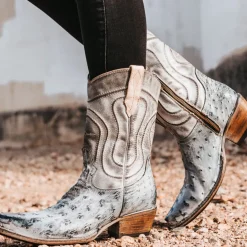 Clearance Warrick Womens Booties